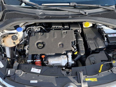 Citroen C3 BlueHDi 100 S&S Shine (12)