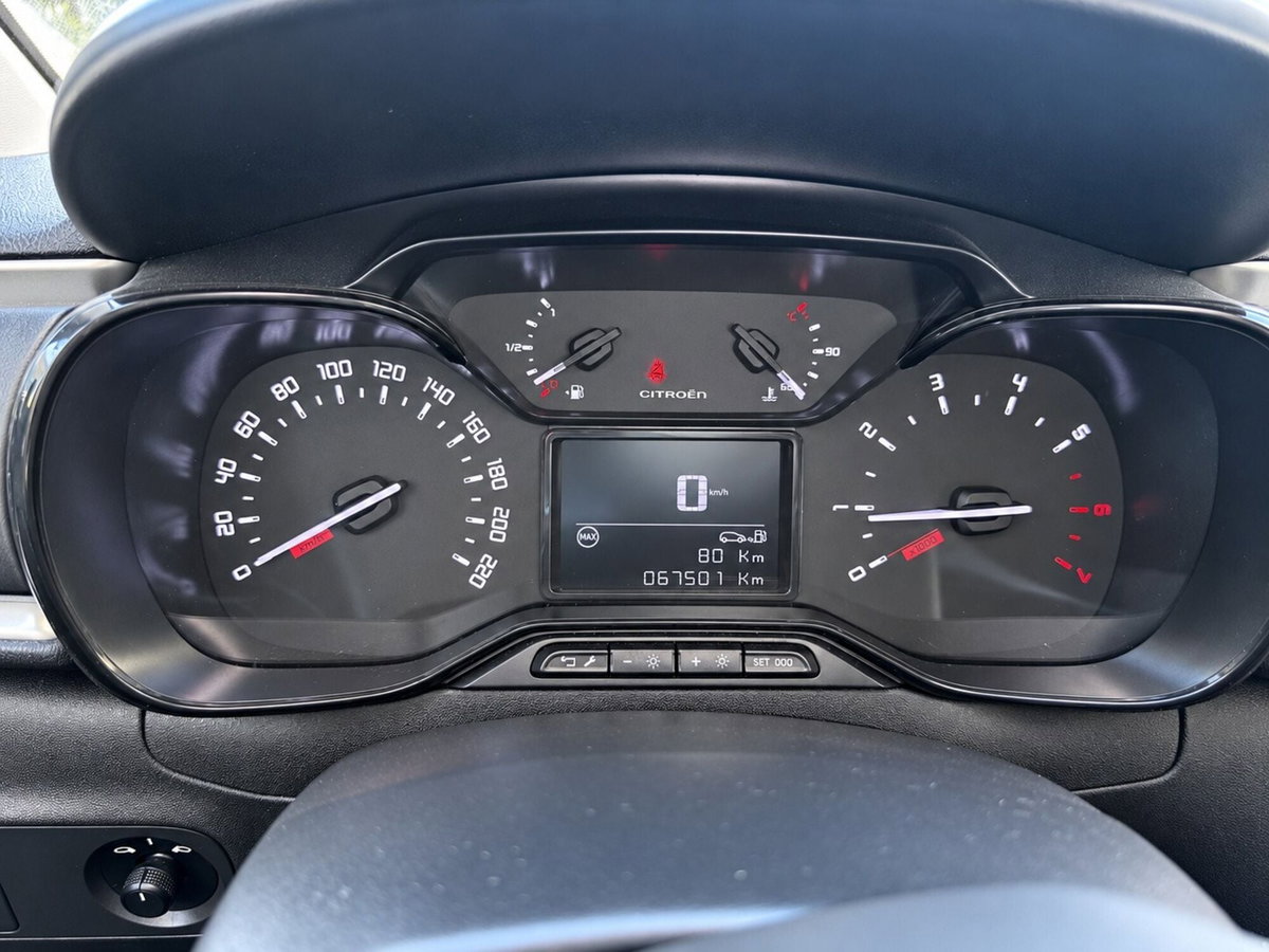 Citroen C3 BlueHDi 100 S&S Shine (7)
