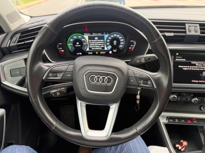 Audi Q3 45 TFSI e S tronic Business (8)