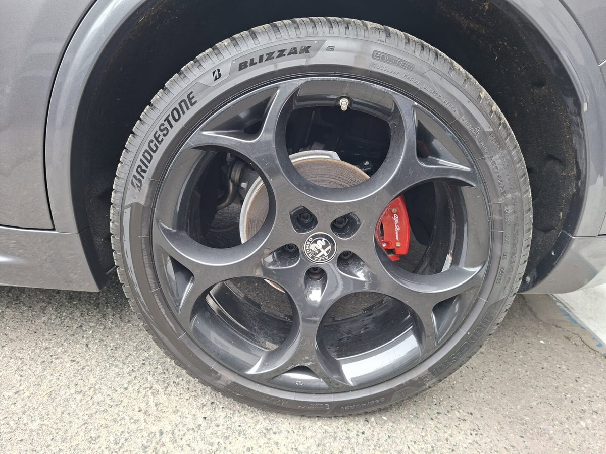 Alfa Romeo Stelvio Stelvio 2.2 Turbodiesel 210 CV AT8 Q4 Veloce Tì (10)