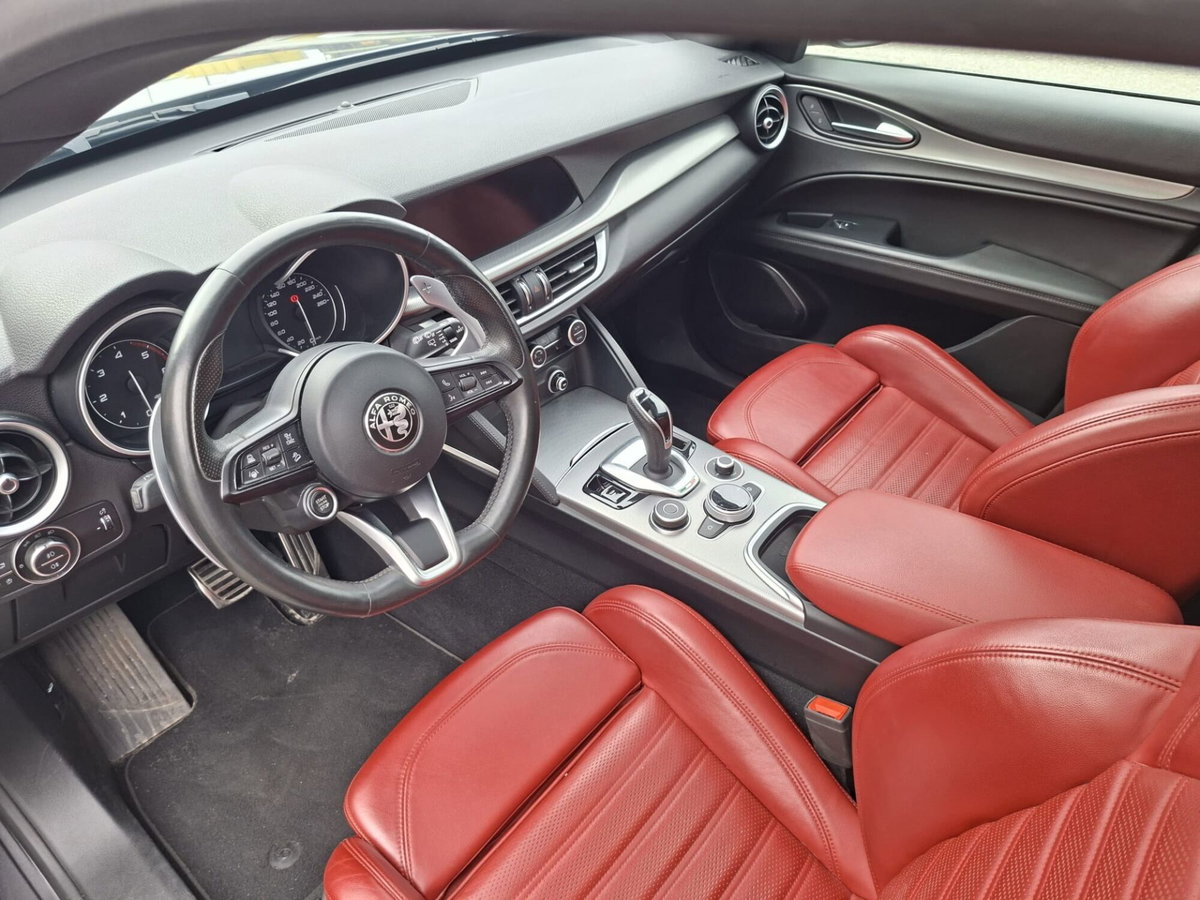 Alfa Romeo Stelvio Stelvio 2.2 Turbodiesel 210 CV AT8 Q4 Veloce Tì (5)