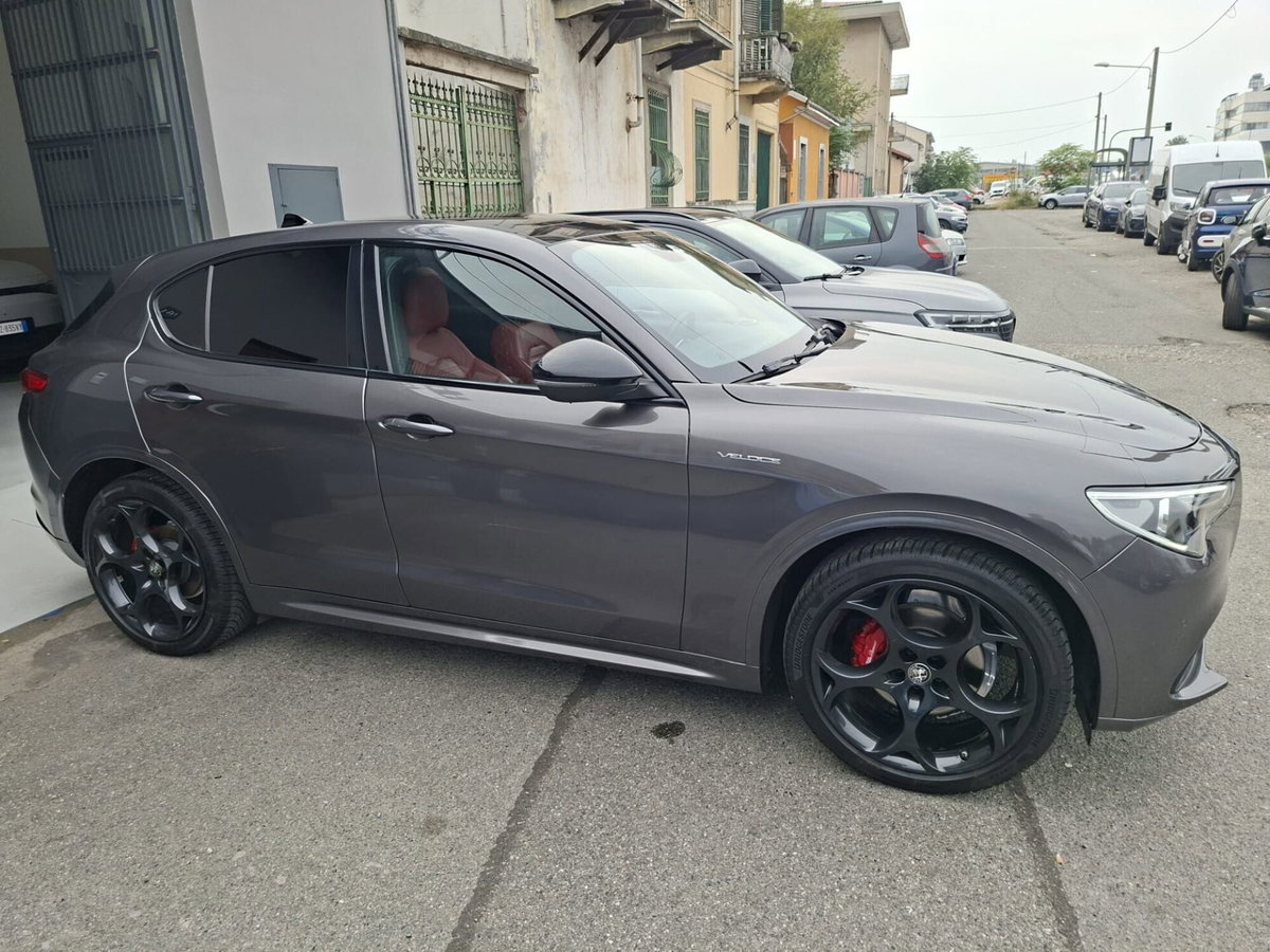 Alfa Romeo Stelvio Stelvio 2.2 Turbodiesel 210 CV AT8 Q4 Veloce Tì (9)