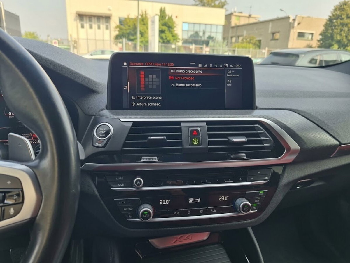 BMW X4 xDrive20d Msport-X (16)