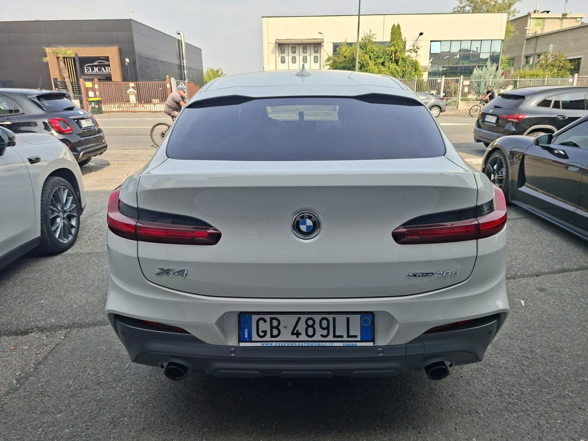 BMW X4 xDrive20d Msport-X (4)