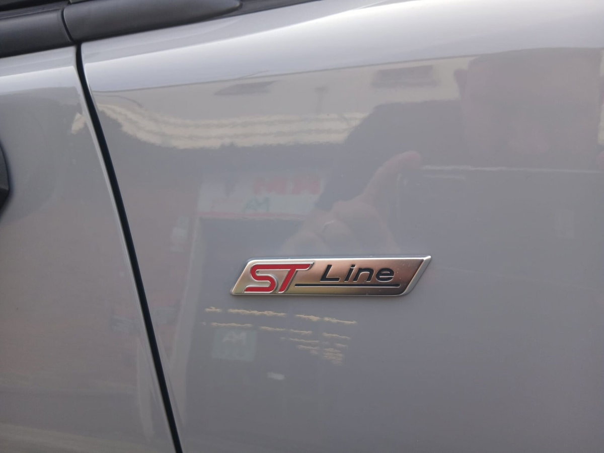Ford Puma 1.0 EcoBoost Hybrid 125 CV S&S ST-Line Design 2 (9)