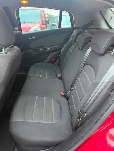 Fiat Bravo 1.6 MJT 120 CV DPF Dualogic Emotion (7)