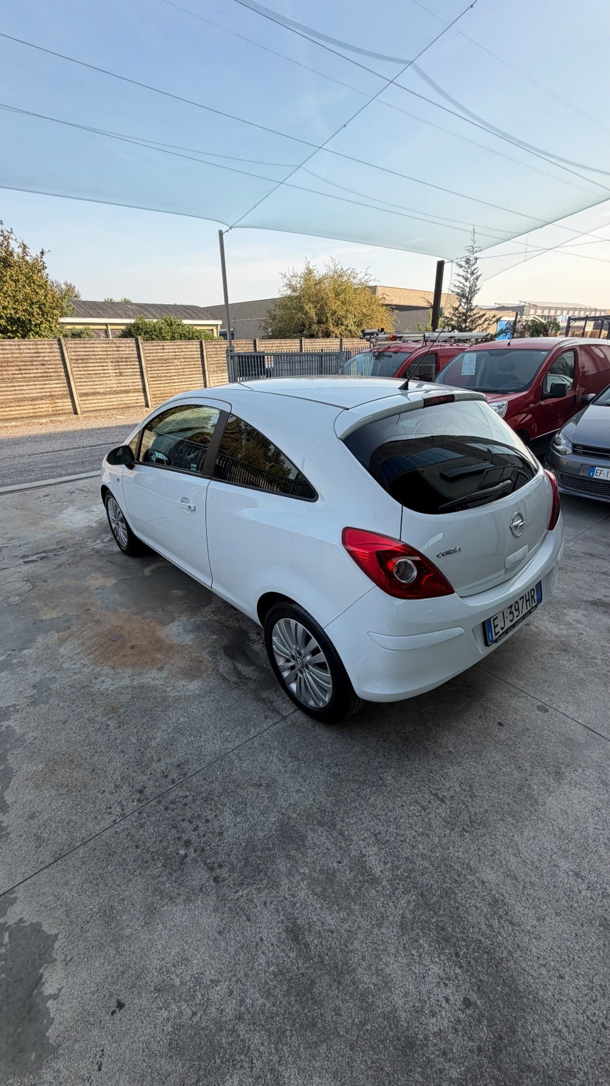 Opel Corsa 1.2 3 porte Club (12)