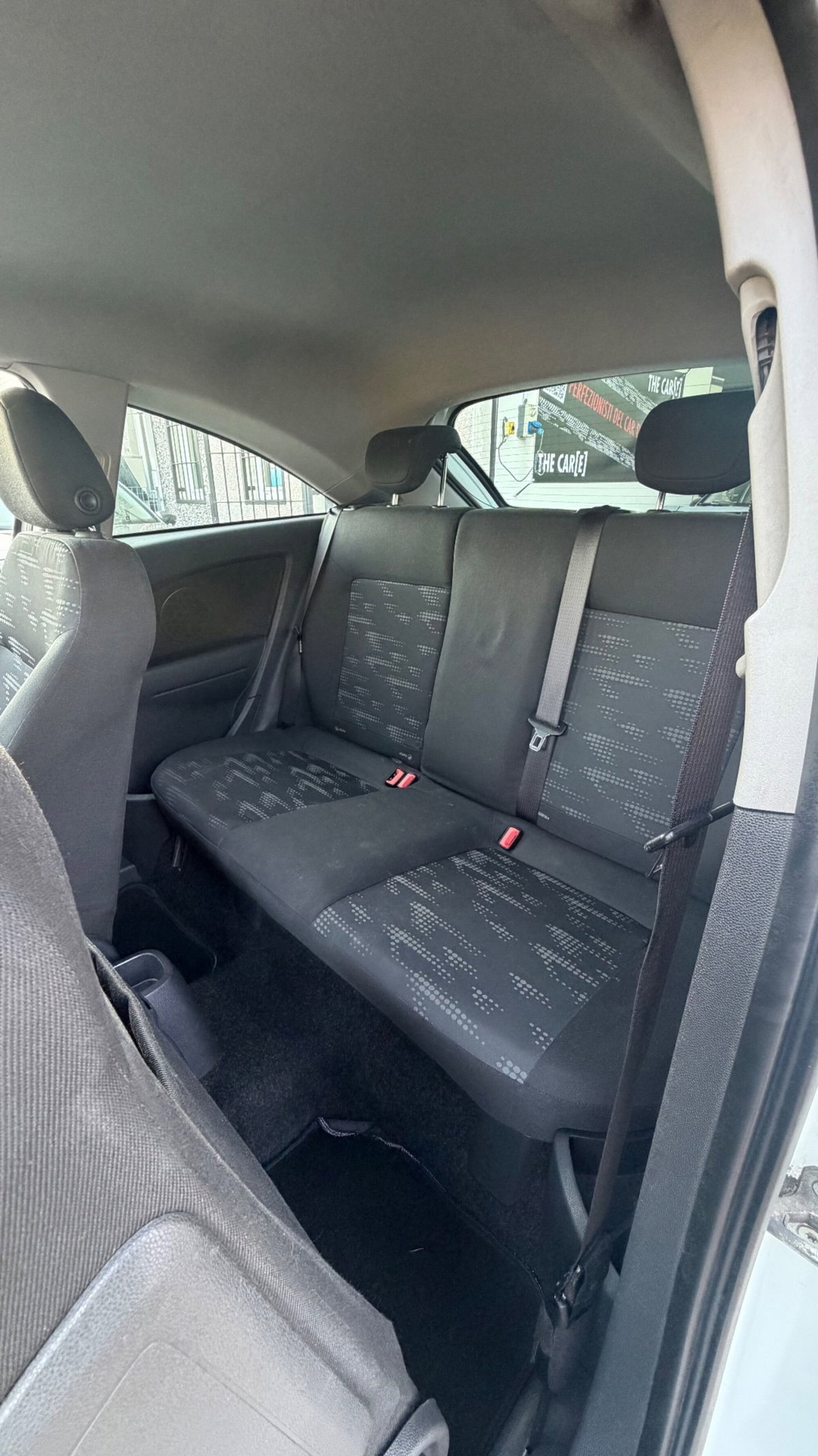 Opel Corsa 1.2 3 porte Club (14)