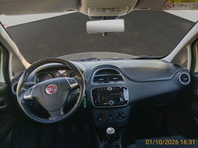 Fiat Punto 1.3 MJT II S&S 95 CV 5 porte Lounge (12)
