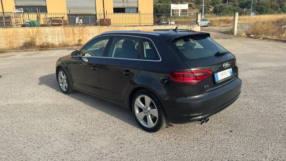Audi A3 2.0 TDI 150 CV clean diesel Ambition