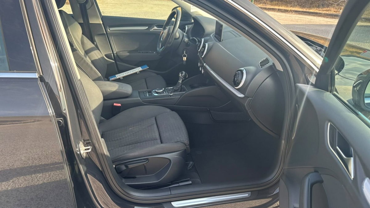 Audi A3 2.0 TDI 150 CV clean diesel Ambition (9)