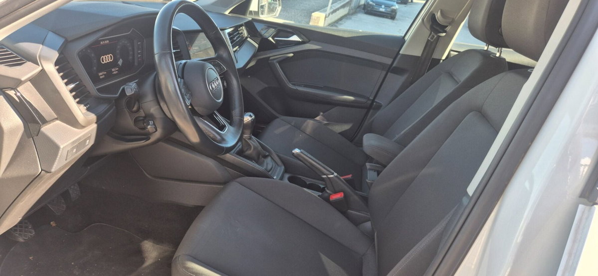 Audi A1 Sportback 25 TFSI Admired (8)