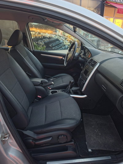 Mercedes-Benz Classe A 160 BlueEFFICIENCY Coupé Special Edition (10)
