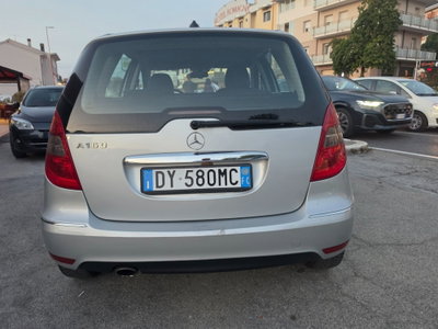 Mercedes-Benz Classe A 160 BlueEFFICIENCY Coupé Special Edition (8)
