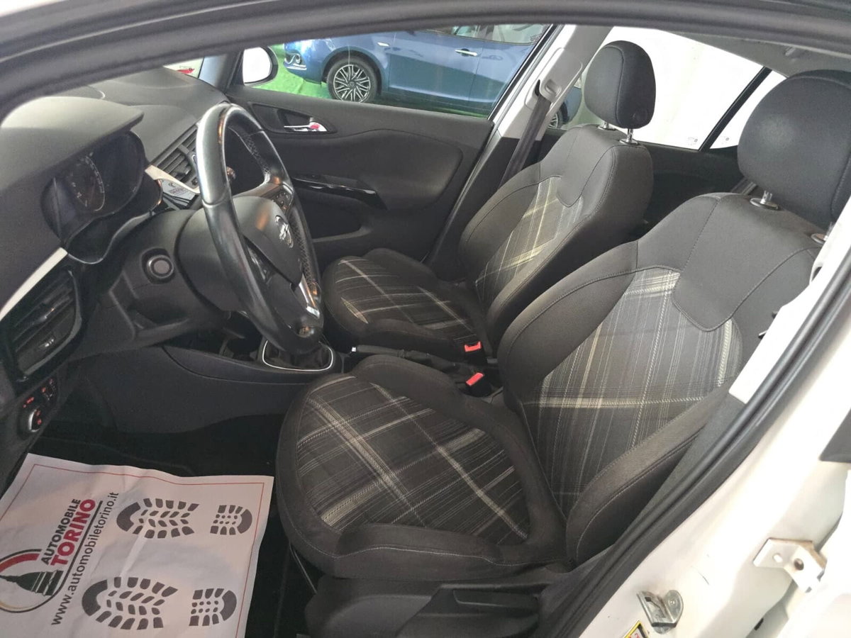 Opel Corsa 1.4 90CV GPL Tech 5 porte n-Joy (10)