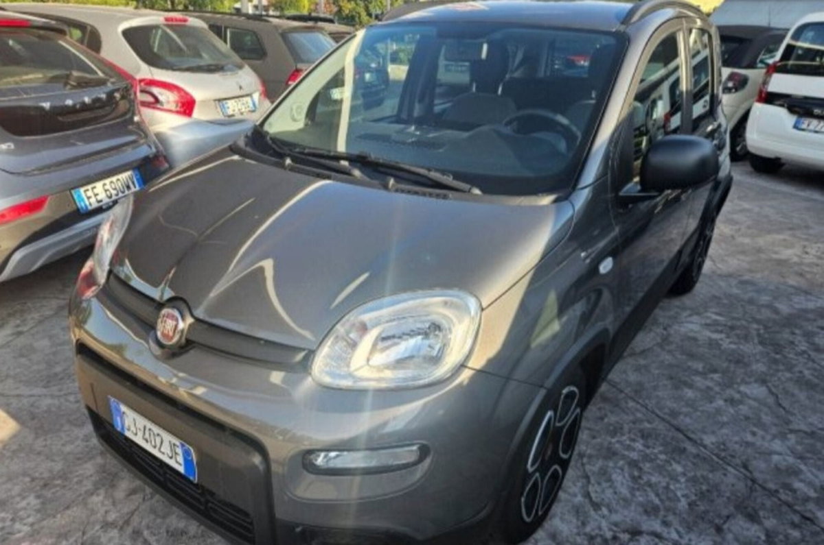 Fiat Panda 1.0 FireFly S&S Hybrid City Cross
