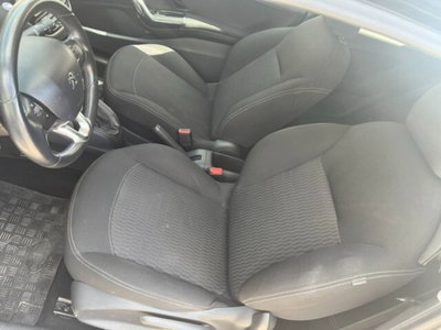 Peugeot 208 82 3 porte Allure (5)