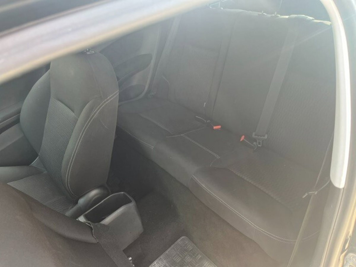 Peugeot 208 82 3 porte Allure (8)