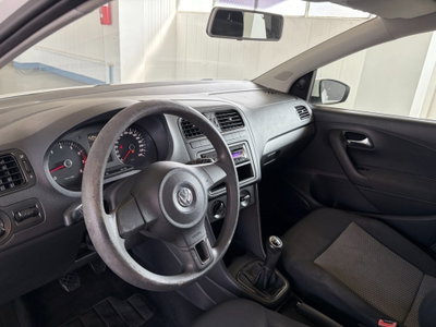 Volkswagen Polo 1.2 5 porte United (9)