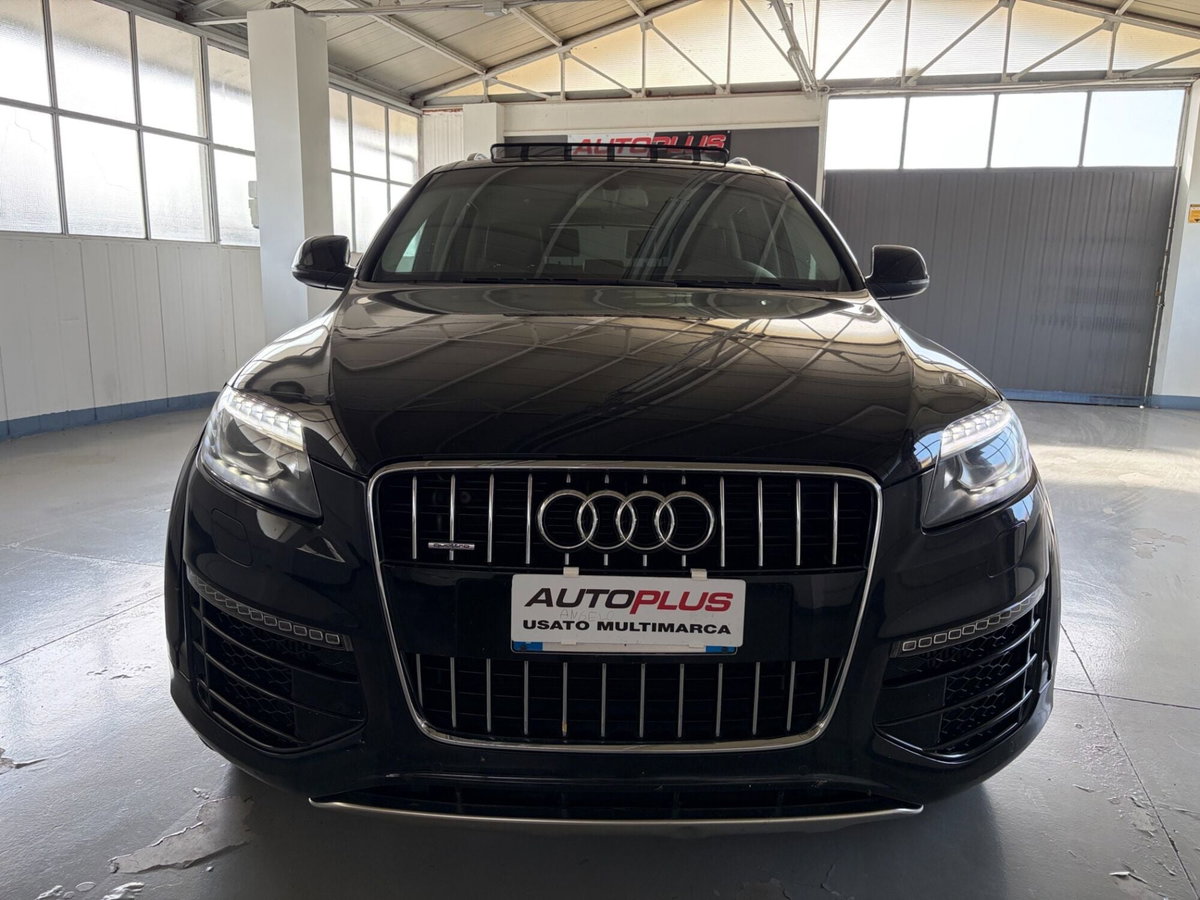 Audi Q7 3.0 V6 TDI 245 CV quattro tiptronic (2)