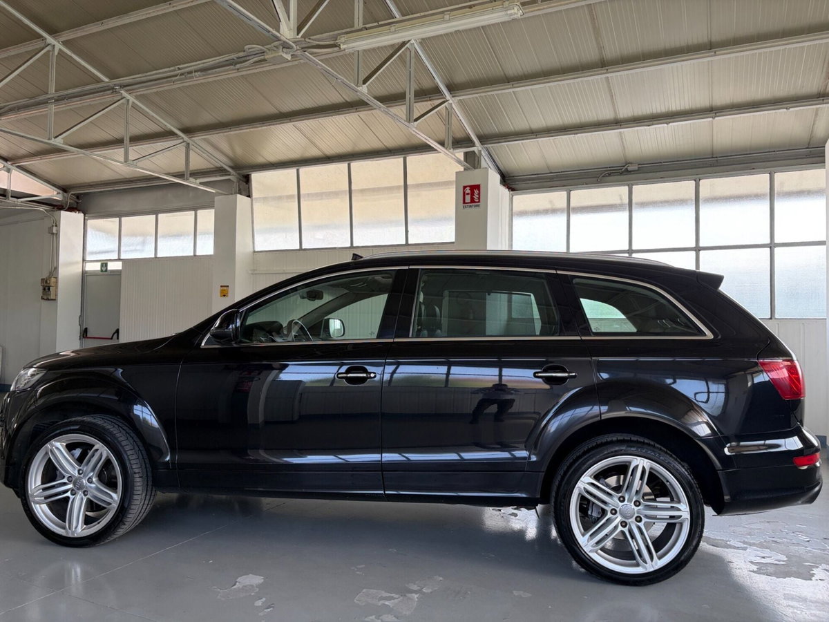 Audi Q7 3.0 V6 TDI 245 CV quattro tiptronic (8)
