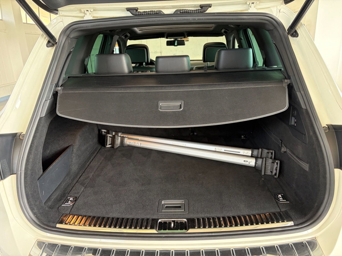 Volkswagen Touareg 3.0 TDI 245 CV tiptronic BlueMotion Techn. Executive (18)