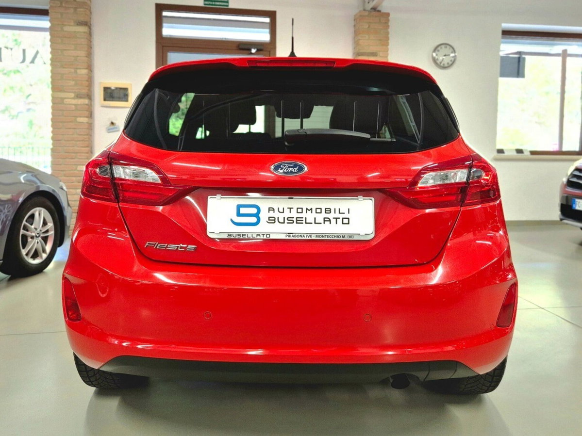 Ford Fiesta 1.1 85 CV 5 porte Titanium (17)