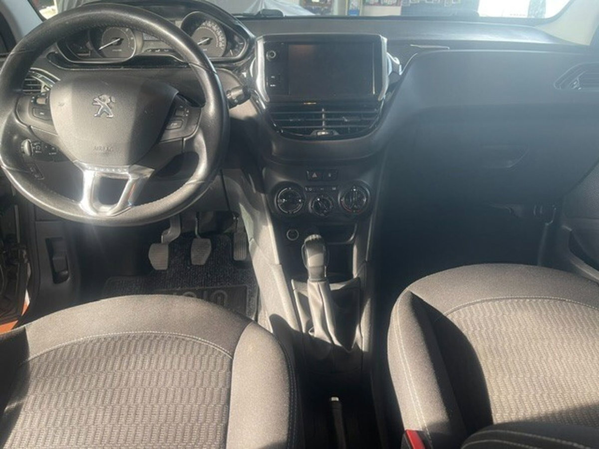 Peugeot 208 82 5 porte Active (10)