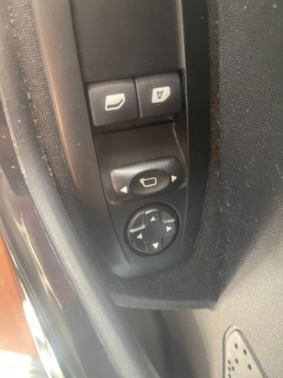 Peugeot 208 82 5 porte Active (11)