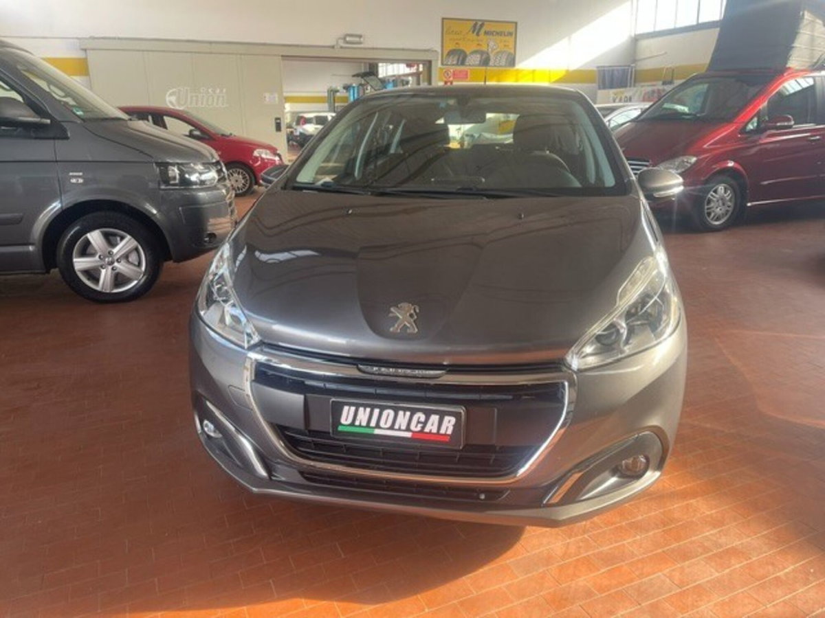 Peugeot 208 82 5 porte Active (2)