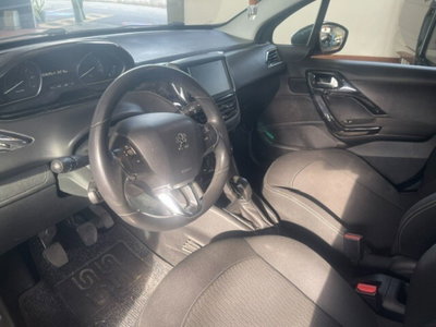 Peugeot 208 82 5 porte Active (8)