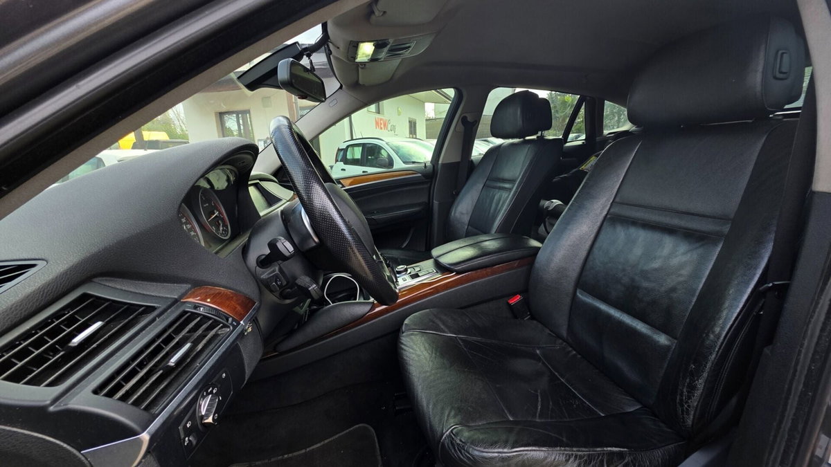 BMW X6 xDrive30d Futura (10)