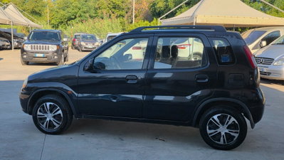 Suzuki Ignis 1.3i 16V cat 4WD GL (4)