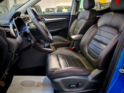 Mg ZS ZS 1.5 Luxury (10)
