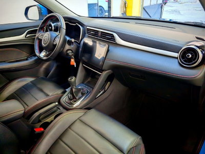 Mg ZS ZS 1.5 Luxury (7)