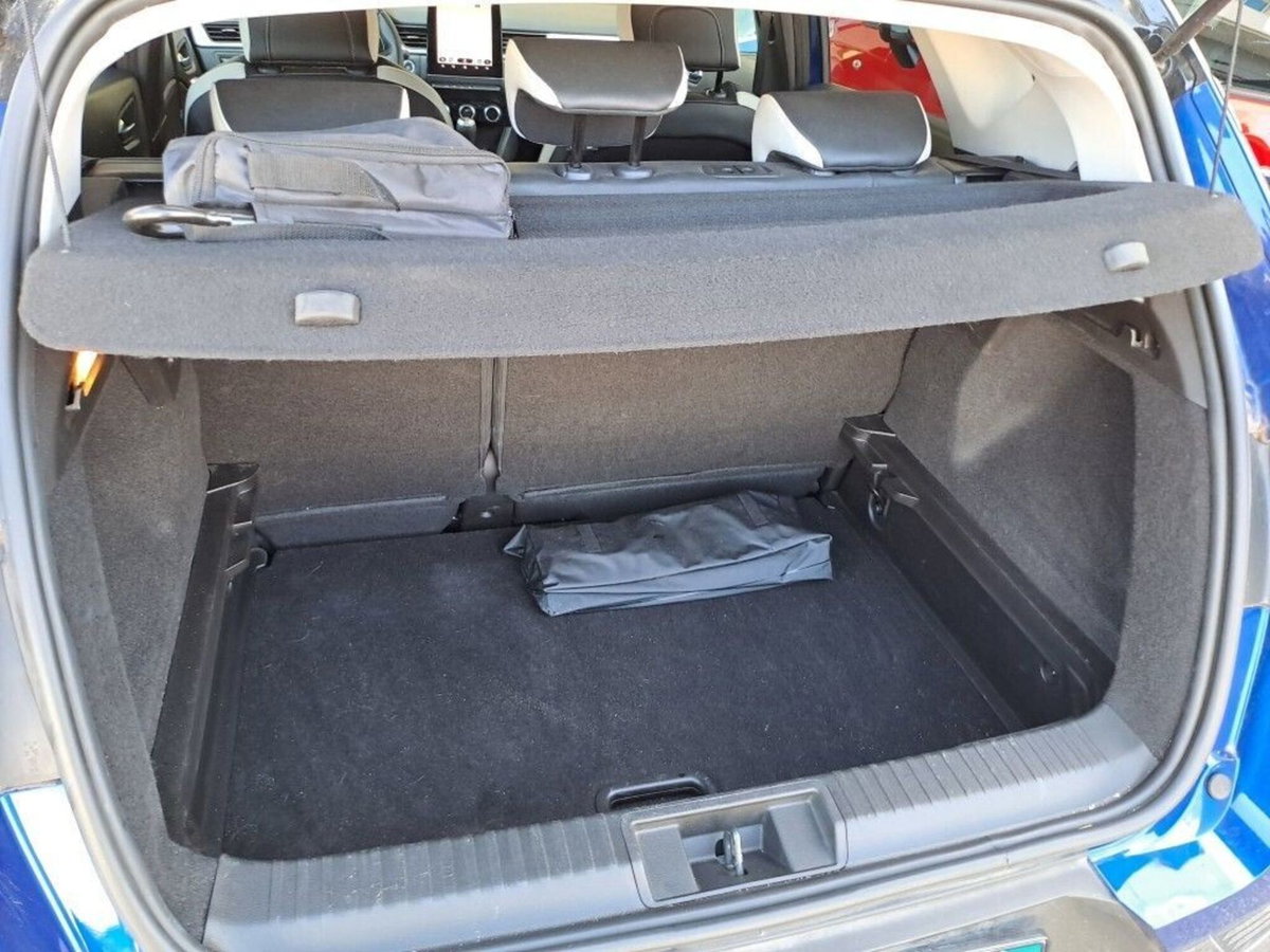 Renault Captur 1.0 eco-g Techno 100cv (11)