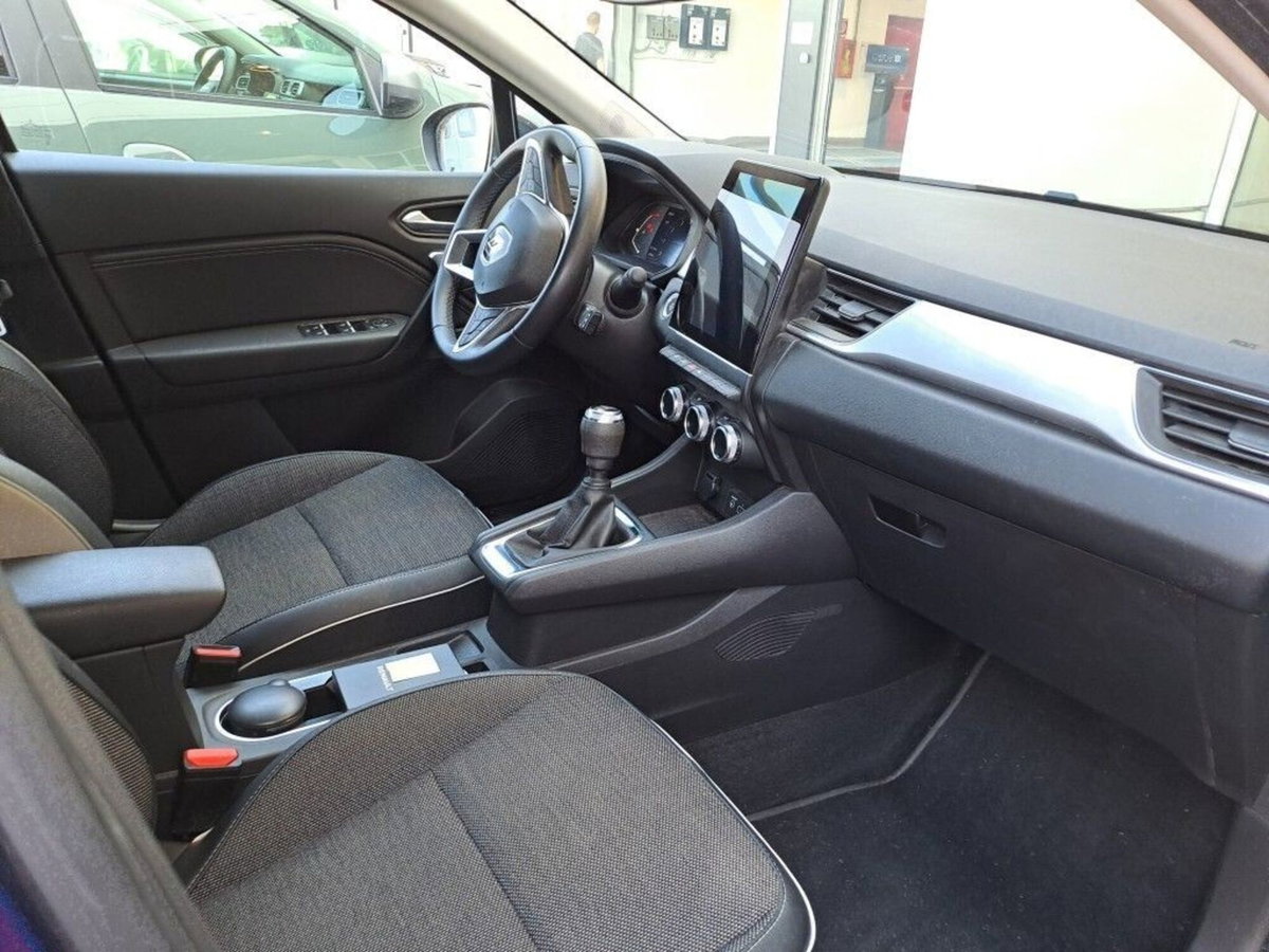 Renault Captur 1.0 eco-g Techno 100cv (5)