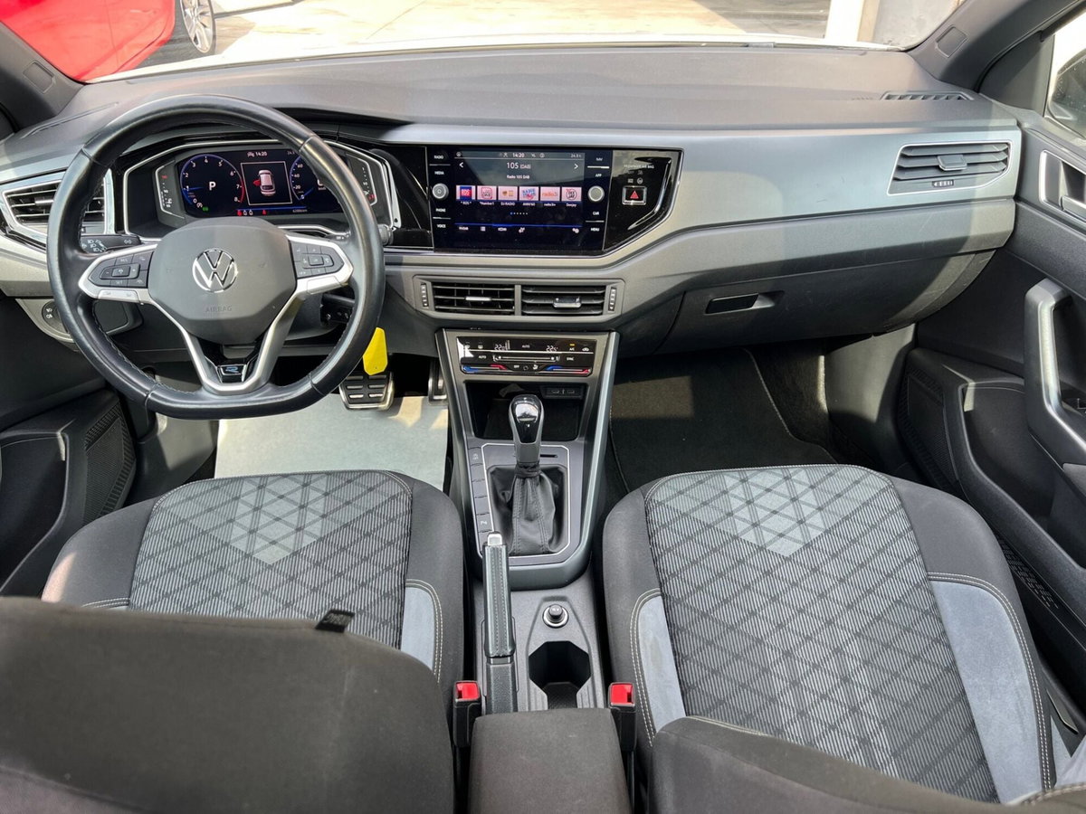 Volkswagen Taigo 1.5 tsi R-Line 150cv dsg (10)