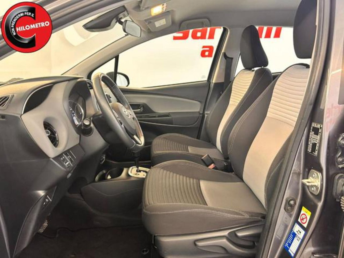 Toyota Yaris 1.5 Hybrid 5 porte Energy (9)