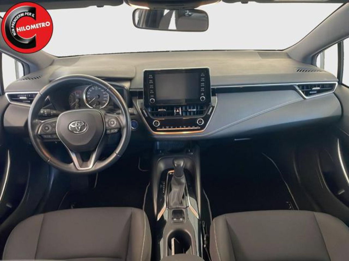 Toyota Corolla Touring Sports 1.8 Hybrid Business (14)