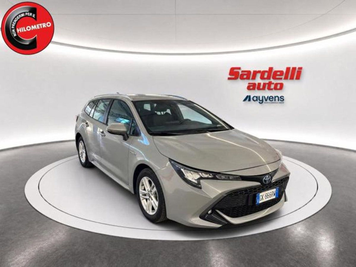 Toyota Corolla Touring Sports 1.8 Hybrid Business (2)