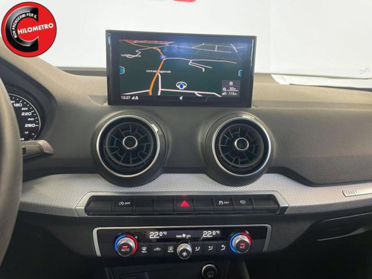 Audi Q2 Q2 30 TDI S tronic Business (14)