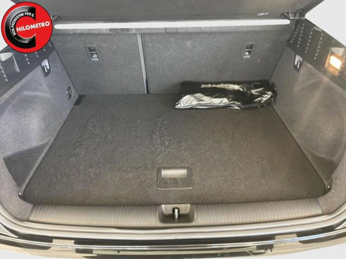 Audi Q2 Q2 30 TDI S tronic Business (15)