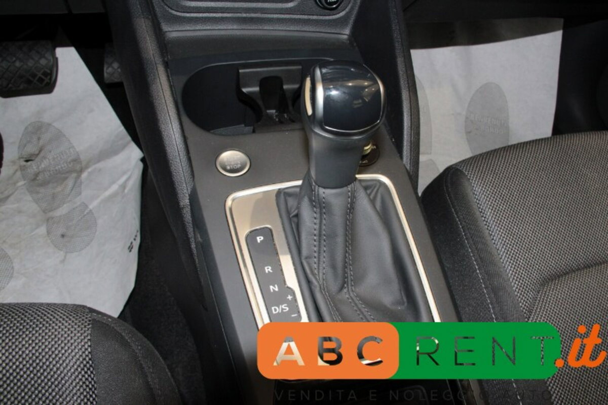 Audi Q2 Q2 35 TFSI S tronic Identity Black (18)