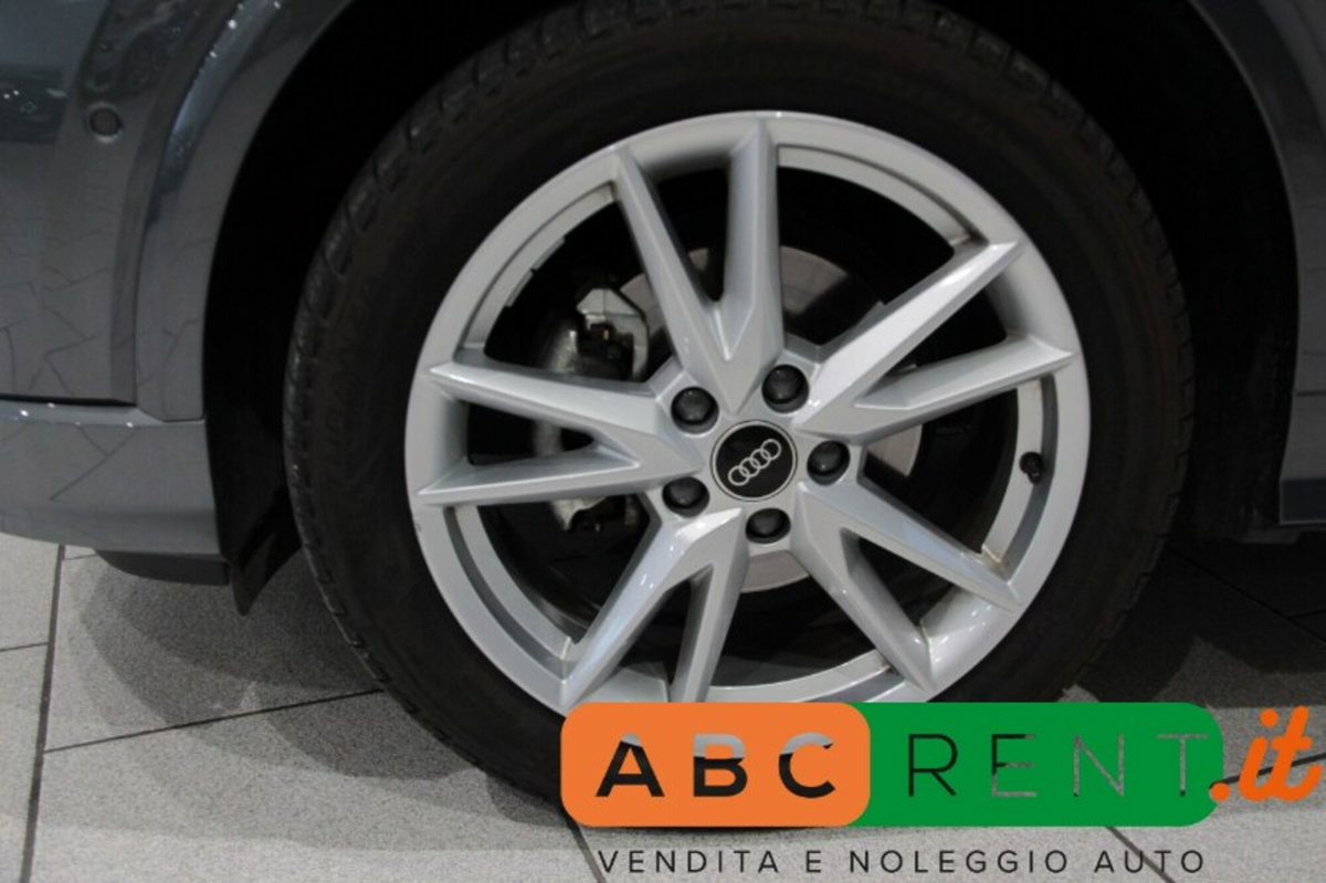 Audi Q2 Q2 35 TFSI S tronic Business (2)