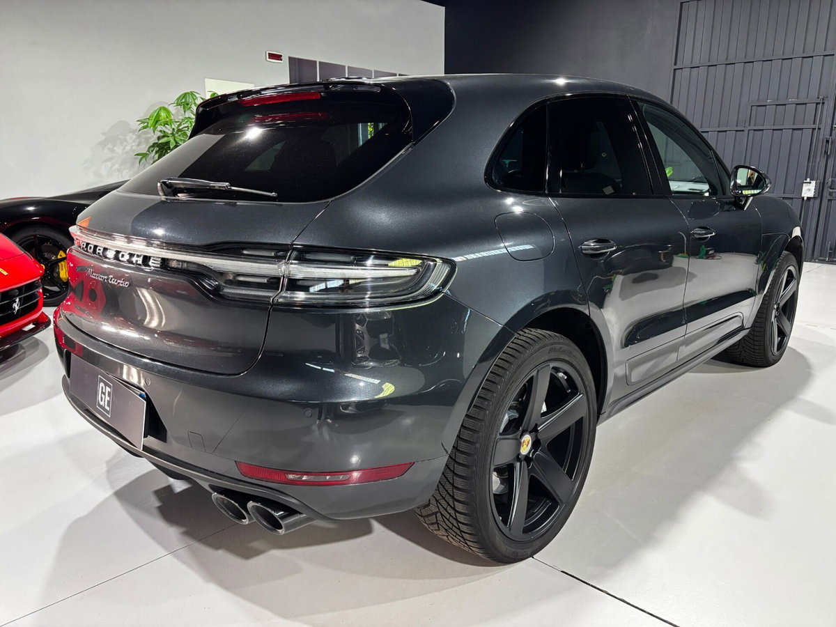 Porsche Macan Turbo (4)