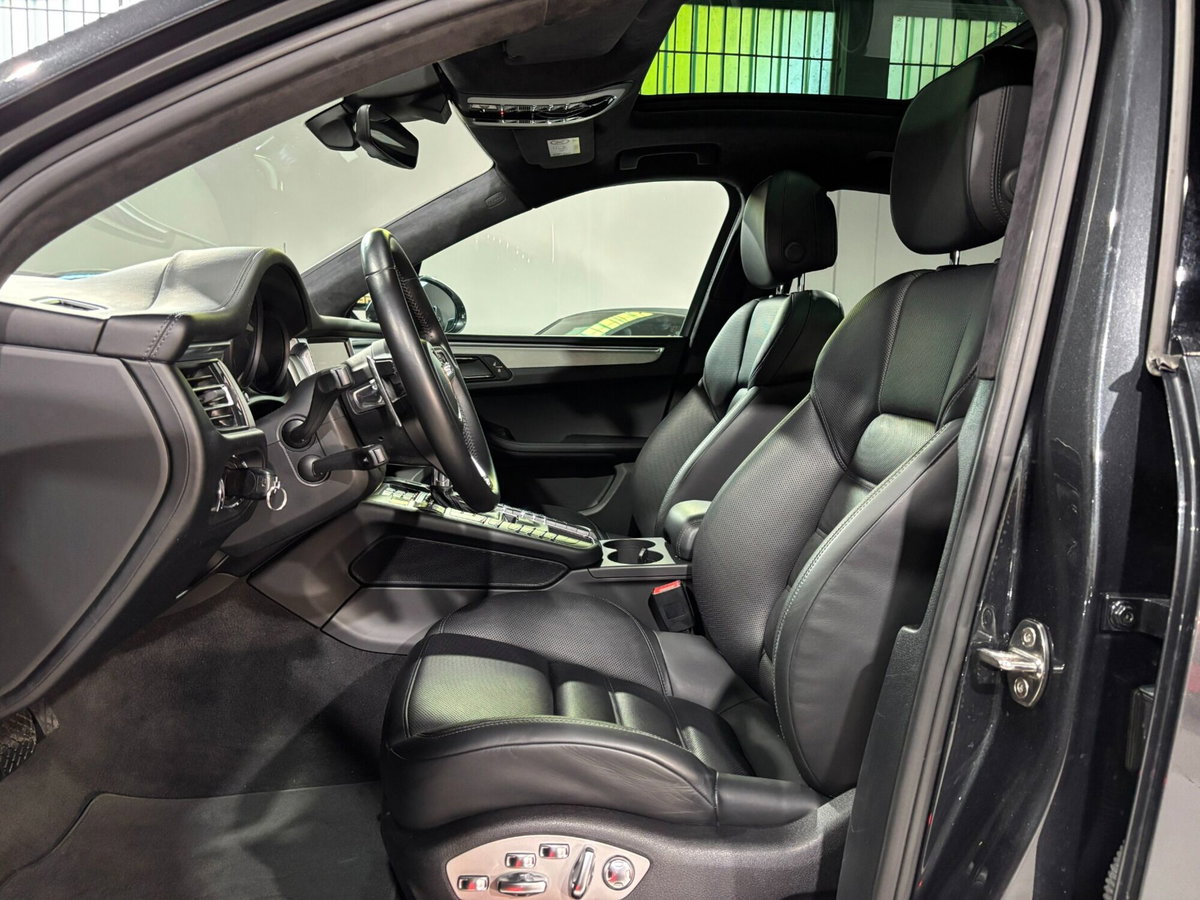 Porsche Macan Turbo (8)