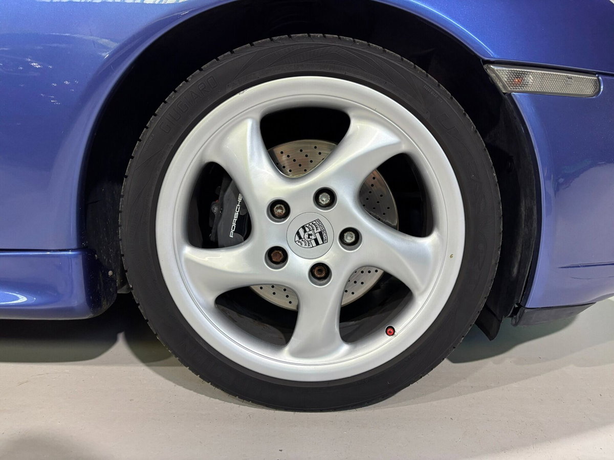 Porsche 911 Coupé Carrera cat (5)
