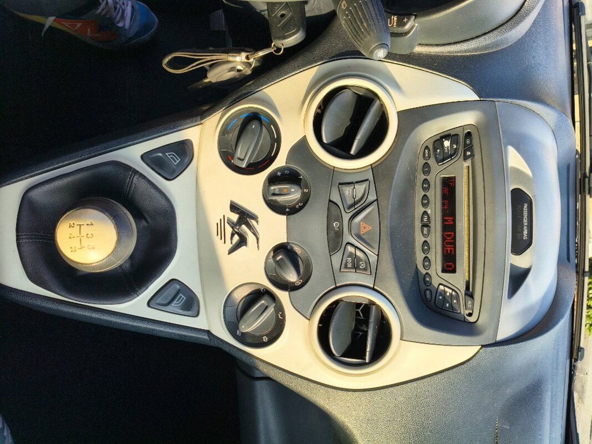 Ford Ka 1.2 8V 69CV (8)