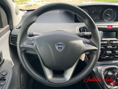 Lancia Ypsilon 1.2 69 CV 5 porte Elefantino Blu (11)